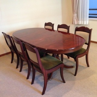 20世紀初頭 英国スタイルダイニングテーブルと椅子6脚の画像