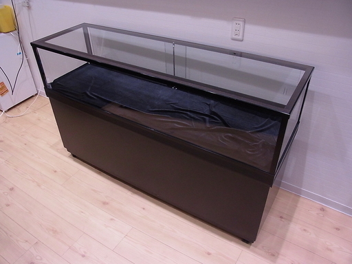 ガラスショーケース 照明付き 鍵あり アクセサリー 時計 ジュエリー ブランド品 ライト ブラック 店舗什器 No.1 カウンター