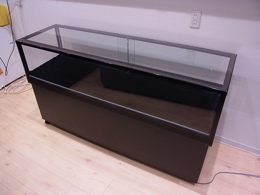ガラスショーケース 照明付き 鍵あり アクセサリー 時計 ジュエリー ブランド品 ライト ブラック 店舗什器 No.2