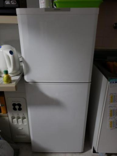 綺麗　MITSUBISHI冷蔵庫