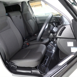 【車検２年付】  トヨタ ハイエースバン 2.8 DX ディーゼル 未使用車/車検32年12月まで有☆自社ローン・オートローン全国対応の画像