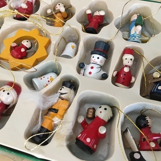 木製クリスマスオーナメント　26個セットの画像