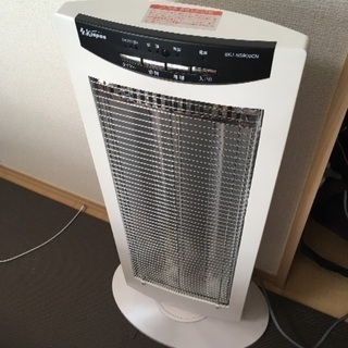 2014年製 電気ストーブ