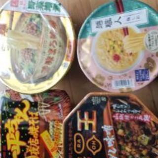 インスタントラーメン+タコ飯のもと+ふりかけ