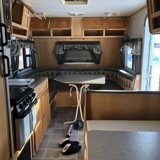 キャンピングトレーラー 事務所 倉庫 プレハブ 休憩所の画像