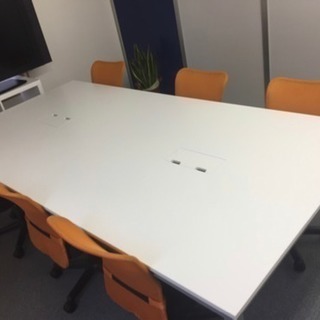 会議テーブル 6人から8人掛けの画像