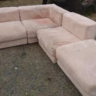 L字ソファーの画像