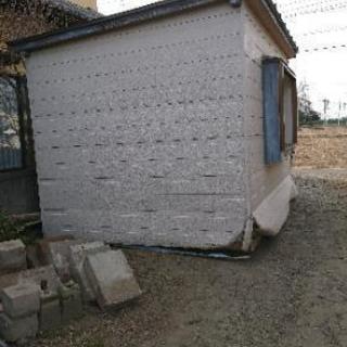 ６畳の離れ部屋(へこみ有ります)