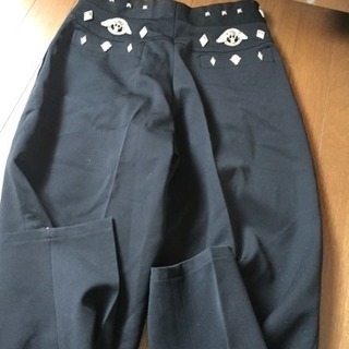 ドグロズボン