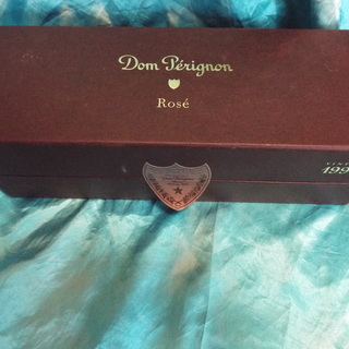 Dom Perignon（ドンペリニヨン）ロゼ 1996 750ml 