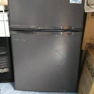 冷蔵庫2ドアと1ドアセットで差し上げます