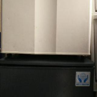 冷蔵庫2ドアと1ドアセットで差し上げますの画像