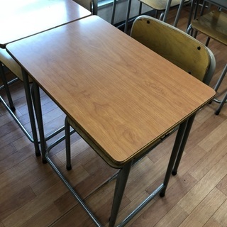☆大量在庫有☆　学校机＆椅子のセット
