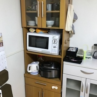 【取引中】４月10日まで取りに来られる方、家具差し上げます。