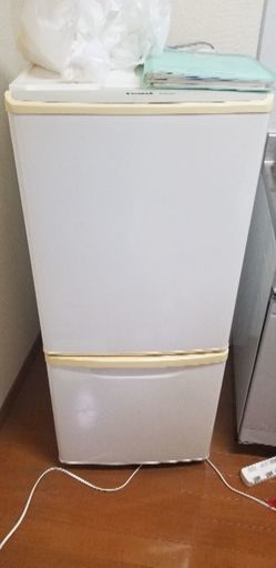 2009年　冷蔵庫　138L　31日中に受け取れるかた