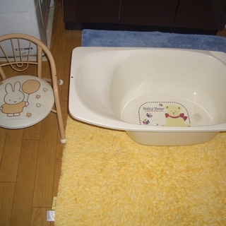 取引待ち：折り畳みティンバーハイチェアですの画像