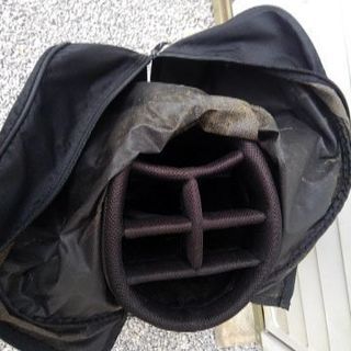 ゴルフキャディバッグ(NIKE)の画像