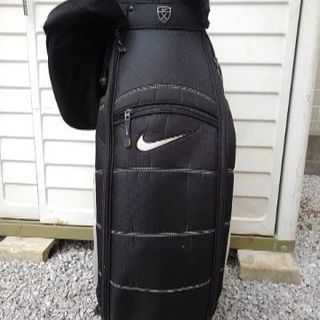 ゴルフキャディバッグ(NIKE)の画像