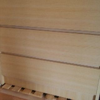 押し入れ用　タンス