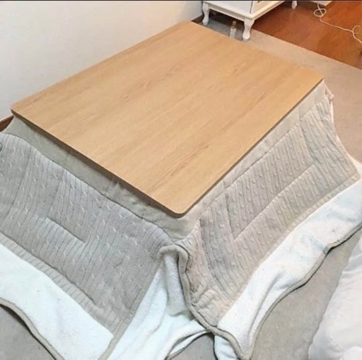 こたつテーブル