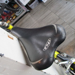 【エコプラス小倉南店】 PINARELLO ピナレロ・プリンス 2002年？スタッフ 向井 オススメ(^^♪ 中古車 自転車 チャリ スポーツ車 ロードバイクの画像