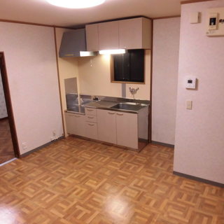  第1グリーンヒル 202号室／宇城市松橋町浦川内／松橋ｲﾝﾀｰより650ｍ ／仲介手数料･敷金•礼金•更新料 全てゼロ♪ - 不動産
