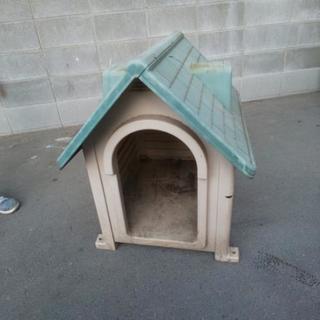 犬小屋 プラスチック  緑 青 ワンちゃん 