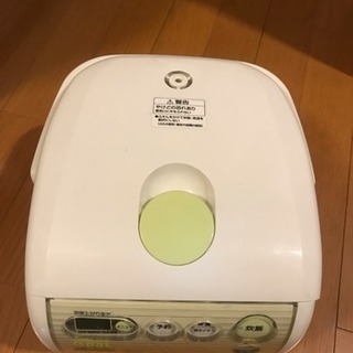炊飯器の画像