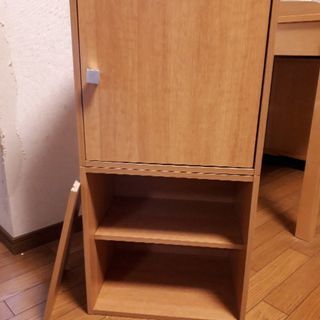 カラーボックス