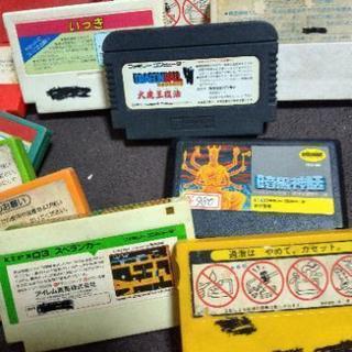 【半額値下げ！】ファミコンソフト34本の画像