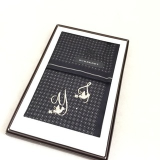 Burberry バーバリー ハンカチ新品 三越箱付き イニシャルYT