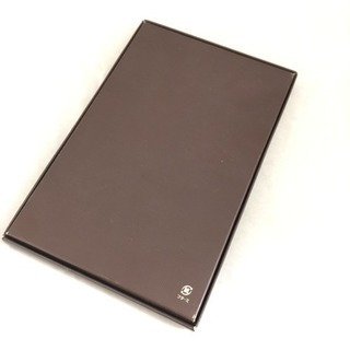 Burberry バーバリー ハンカチ新品 三越箱付き イニシャルYTの画像