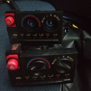 ホンダビート　エアコンスイッチ　二個