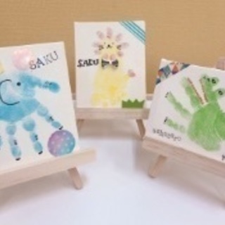 赤ちゃんと作る世界にひとつだけの手作り時計作りの画像