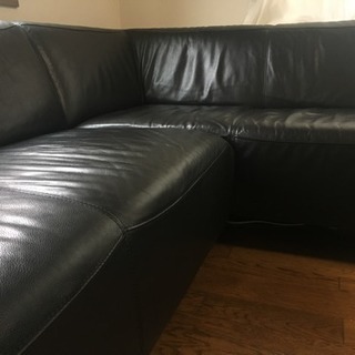 【中古】大塚家具 IDC 黒革ソファの画像