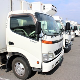 給食配送のドライバーを新年度から大募集いたします！【2トン／3トン車　普通免許・中型ドライバー】の画像