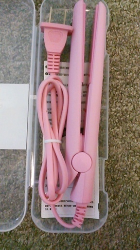【新品】小型ヘアアイロン【送料無料】