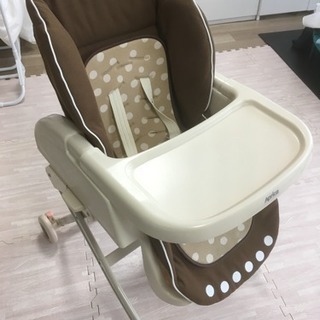 譲ります！アップリカ ハイローベッド&チェアの画像