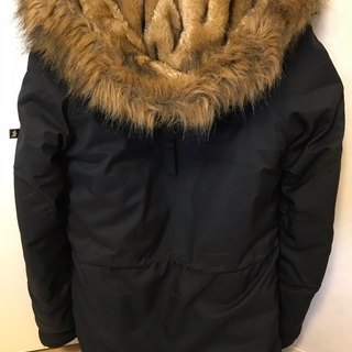 Alpha Industries アルファ インダストリーズ パーカーの画像