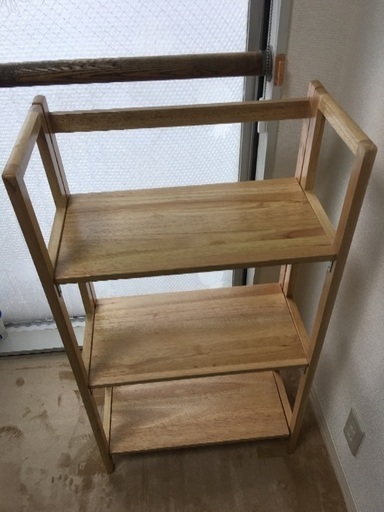 畳める収納棚