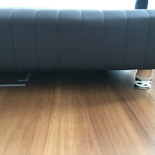 【直接引き渡し限定】タンスのゲン 脚付きマットレス セミダブル ブラックの画像