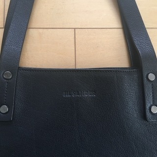 JIL SANDER（ジルサンダー）のレザートートバッグの画像