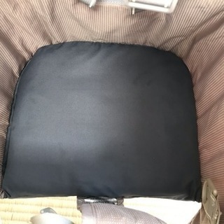 Inglesina グレージュ 専用トレイ付きの画像