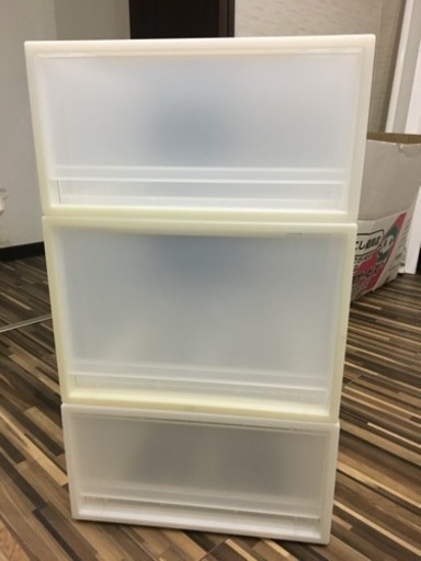 無印良品の衣装ケース