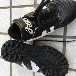 【値下げ】　アシックス　サッカーシューズ19cmの画像