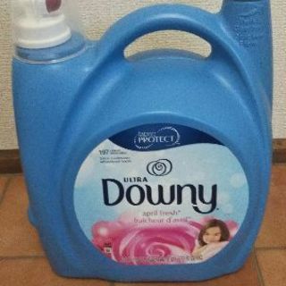 Downy 柔軟剤の画像
