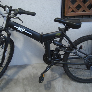 ２，３回しか使用していないマウンテンバイクをお譲りします。