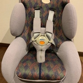 アップリカ チャイルドシート 取引中