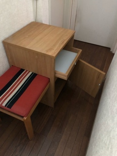 [交渉中] イス付きの電話台