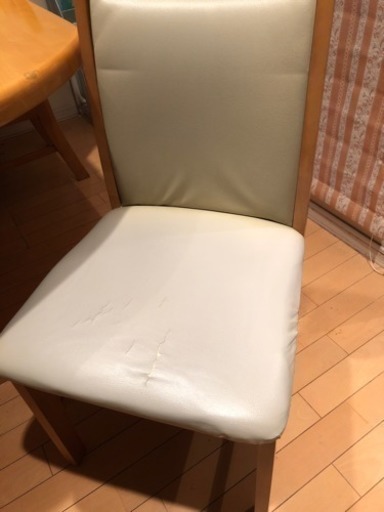 食卓テーブル、椅子5脚